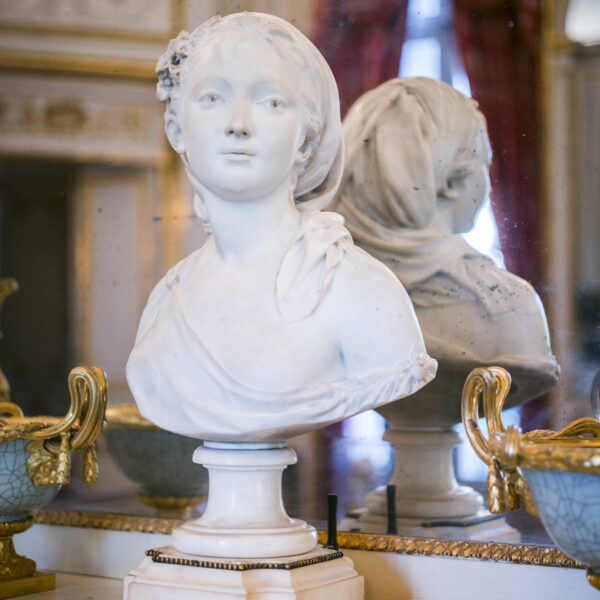 Buste en marbre blanc Louis XVI, Musée Nissim de Camondo