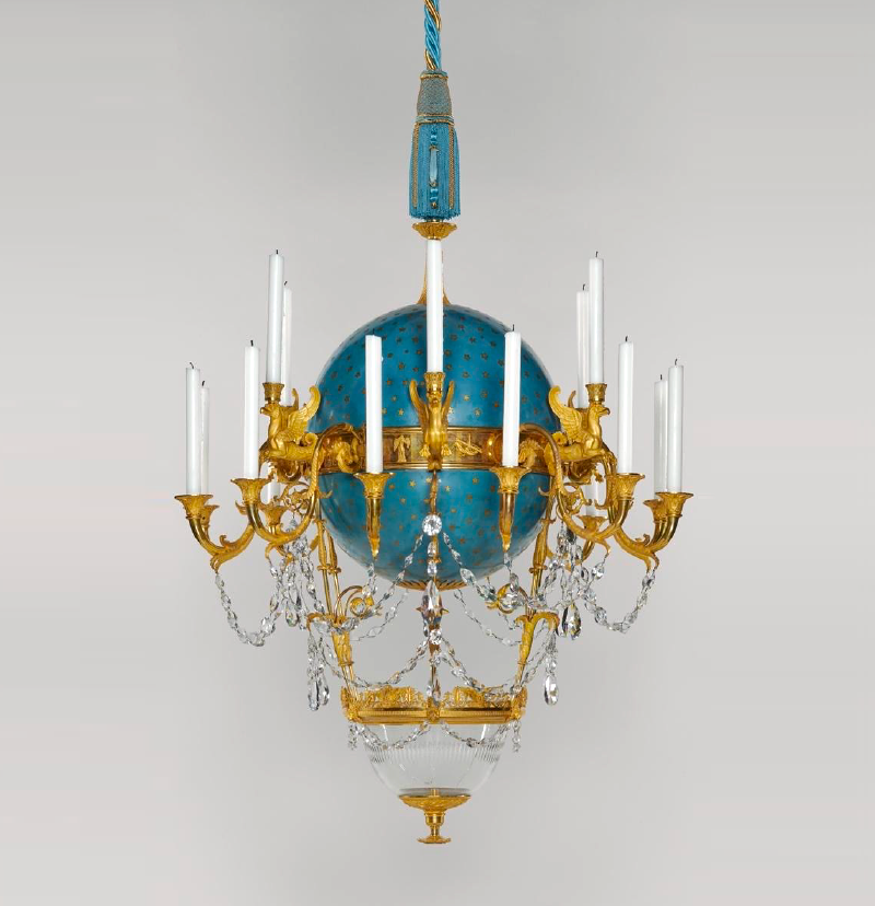 Kraemer dans les musées Depuis plus d’un siècle, la Galerie Kraemer a fourni des meubles et objets d’exception à des musées du monde entier. FRANCE INTERNATIONAL