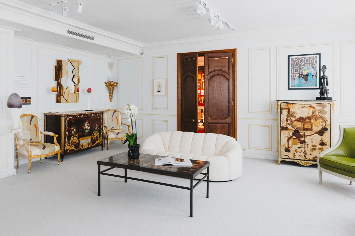 150 ans de la Galerie Kraemer Exposition jusqu'au 20 décembre de 10h30 à 19h, du lundi au samedi